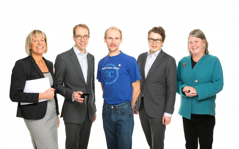 Photo by Mikko Säteri: Maria Rehbinder, Martin von Willebrand, Tarmo Toikkanen, Henri Tanskanen and Liisa Laakso-Tammisto